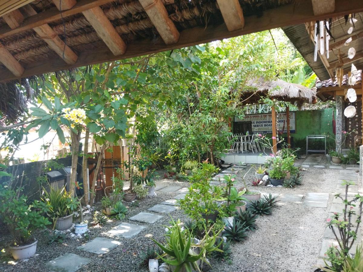 Pelangi Homestay Bungalow Gili Gede Sekotong Esterno foto