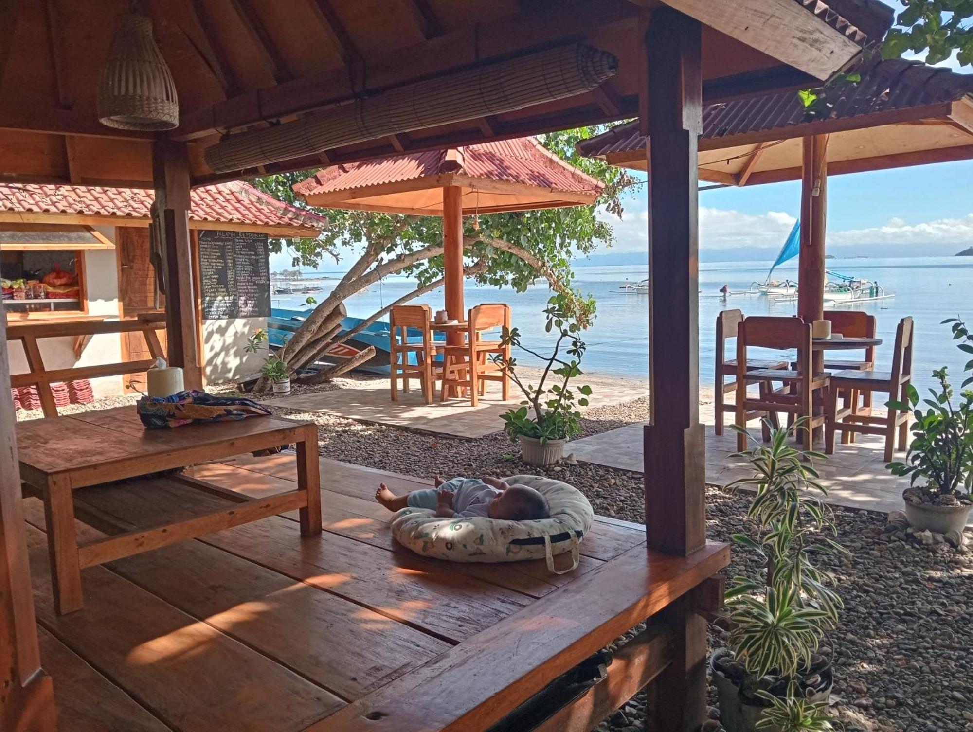Pelangi Homestay Bungalow Gili Gede Sekotong Esterno foto
