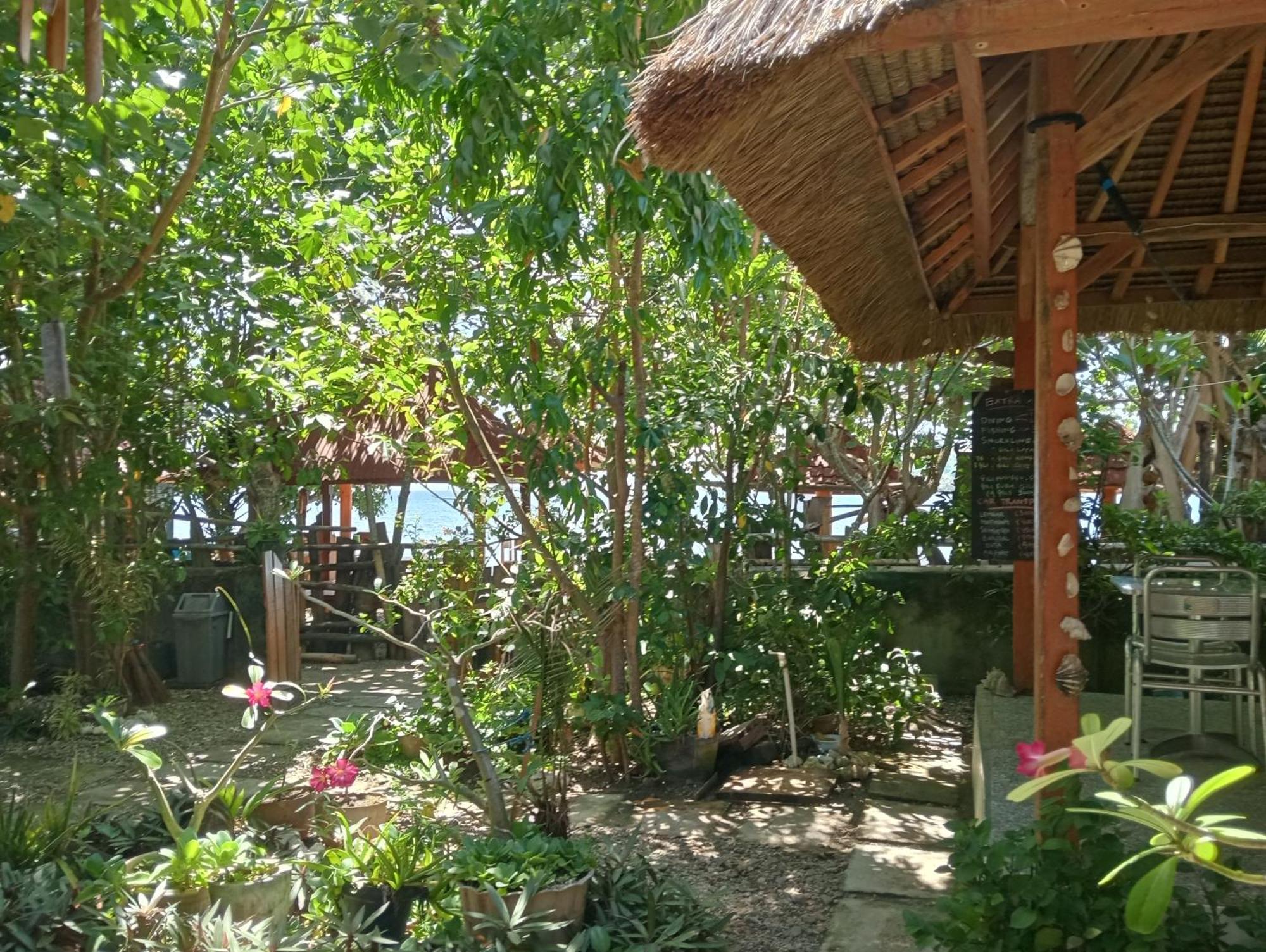 Pelangi Homestay Bungalow Gili Gede Sekotong Esterno foto