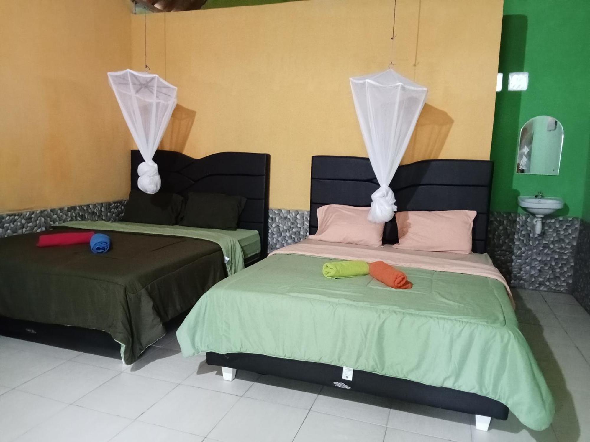 Pelangi Homestay Bungalow Gili Gede Sekotong Camera foto